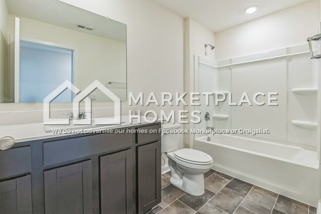 Building Photo - 3051 Lampton Rdg Dr