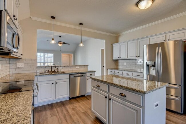 Building Photo - 5006 Copse Dr