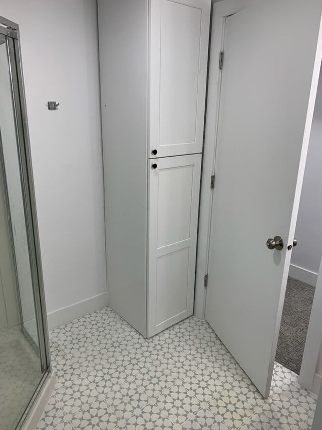 Building Photo - Cozy 4 bedroom 2 bath home in Woods Cross