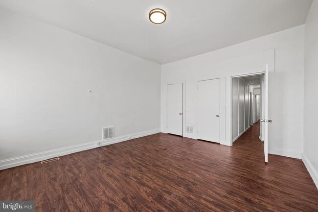 Building Photo - 220 N Luzerne Ave