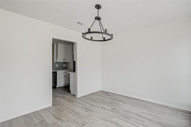 Building Photo - 2330 Grindstone Ln