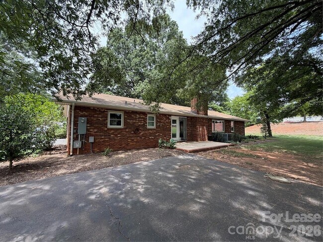 Building Photo - 1130 Turnersburg Hwy