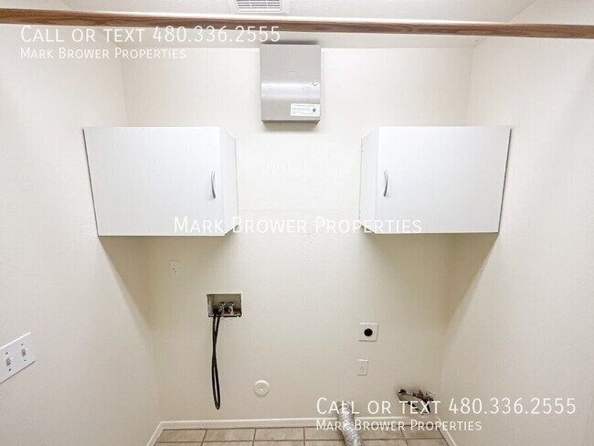 Building Photo - 7121 E Milagro Ave