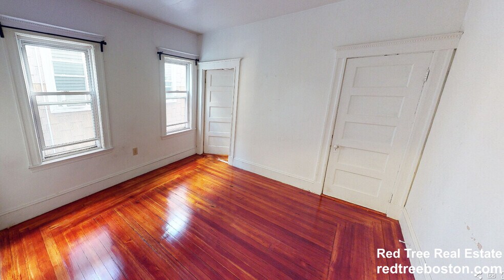 Building Photo - 296 Highland Ave