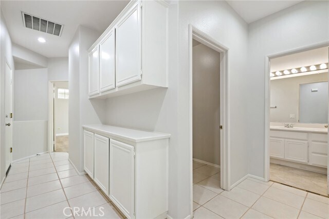 Building Photo - 38 Colony Way