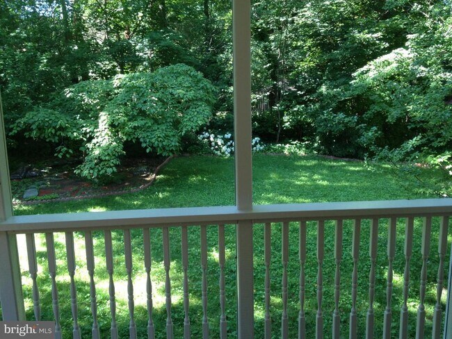 Building Photo - 7017 Murray Ln