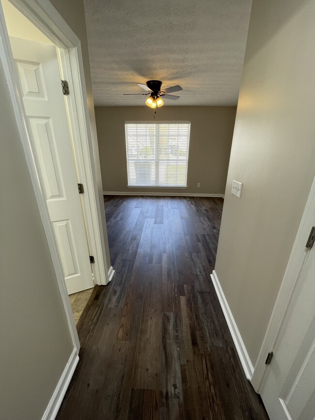 Building Photo - 2059 Adelsheim Cir SW