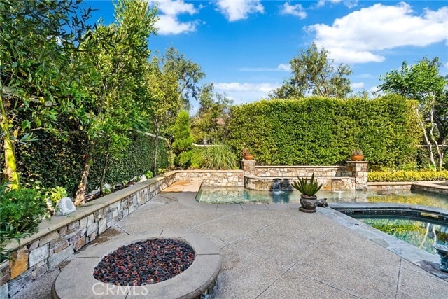 Building Photo - 15 Calle Angelitos