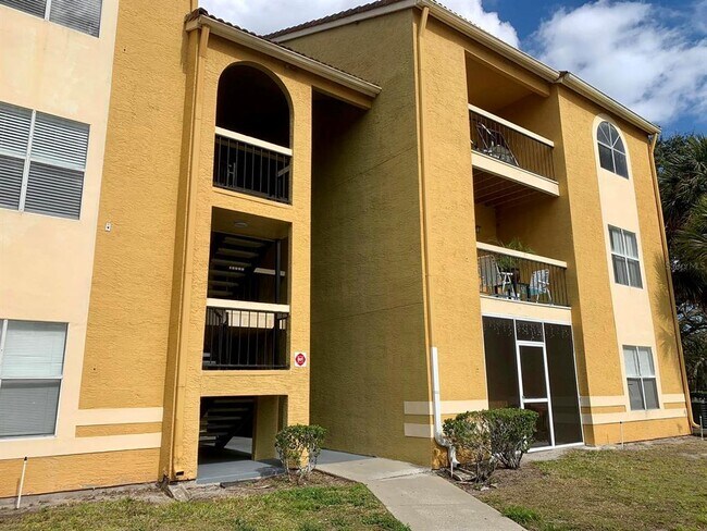 Building Photo - 5263 Images Cir