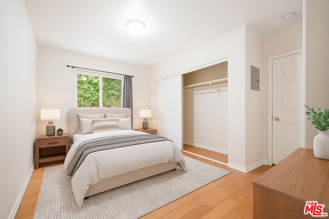 Building Photo - 3660 Halldale Ave