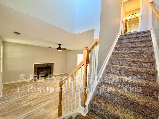 Building Photo - 2564 Rockaway Pl