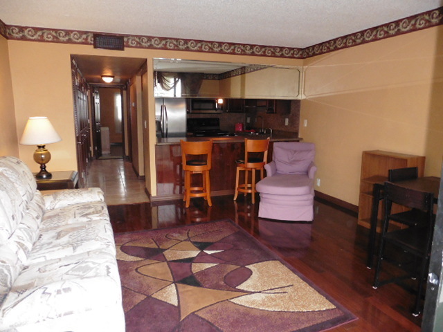 Building Photo - Amazing 1 Bed 1 Bath Furnished A1A Condo i...