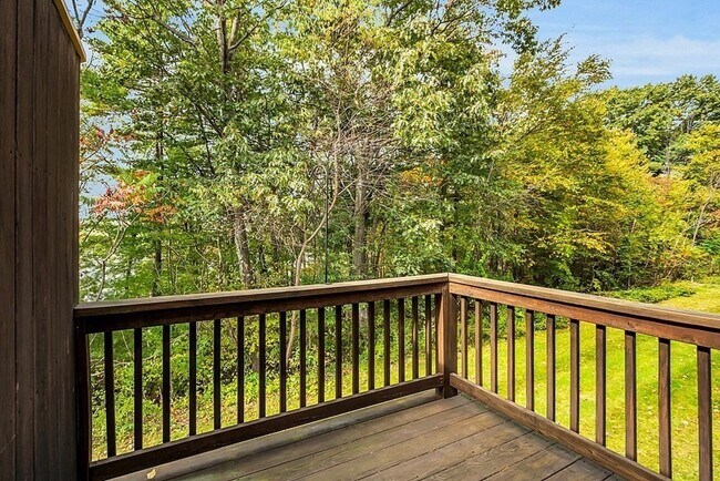 Building Photo - 30 Caspian Way