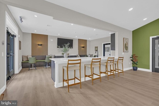 Building Photo - 302 Arya Ln