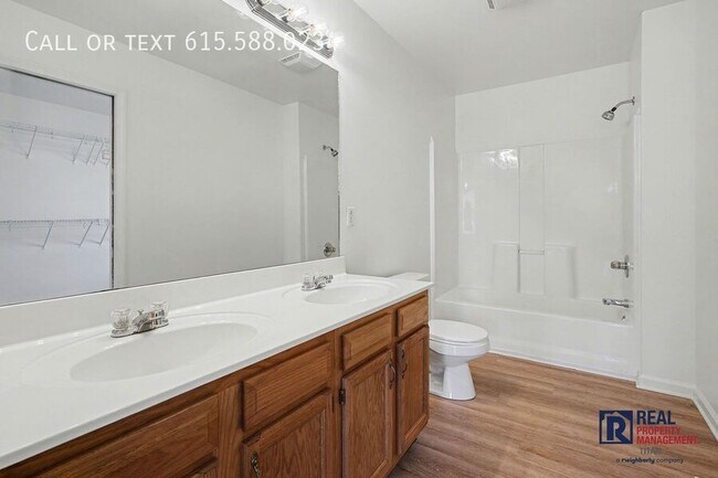 Building Photo - 1505 Chapman Ln