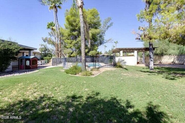 Building Photo - 13034 N 82nd St