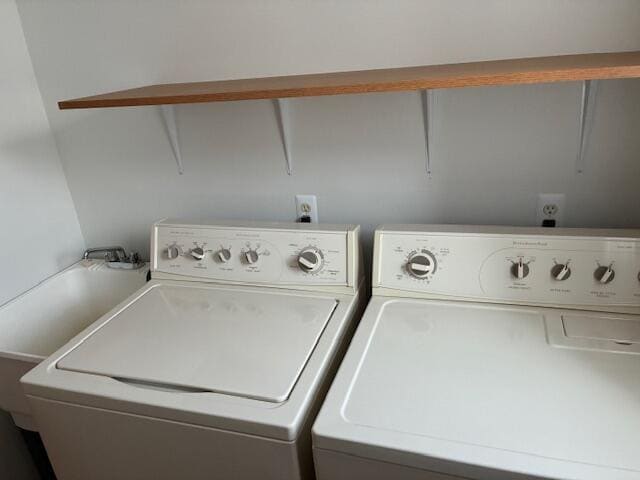 Building Photo - 364 Cottonwood Ln