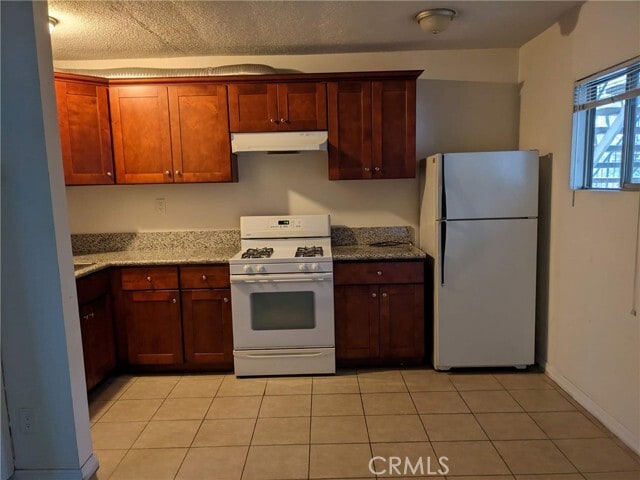 Building Photo - 1555 Artesia Blvd