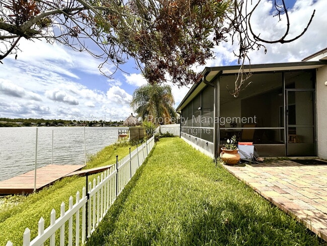 Building Photo - 4226 Waterside Pointe Cir