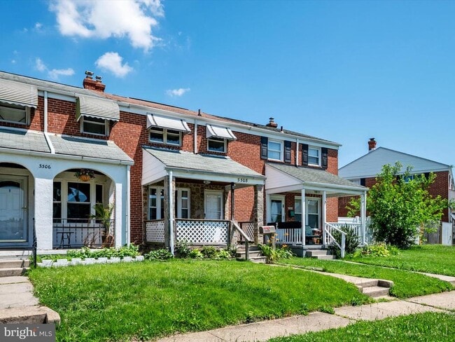 Building Photo - 3308 Wallford Dr