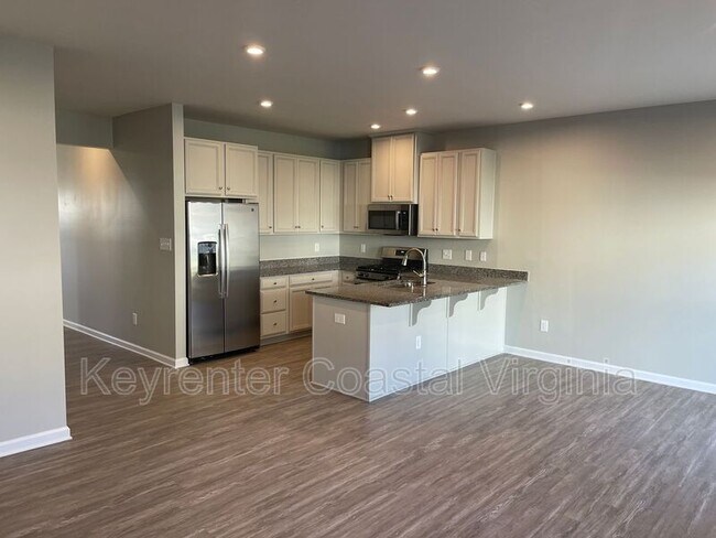 Building Photo - 130 Bicameral Ln