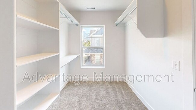 Building Photo - 1126 S 200 E