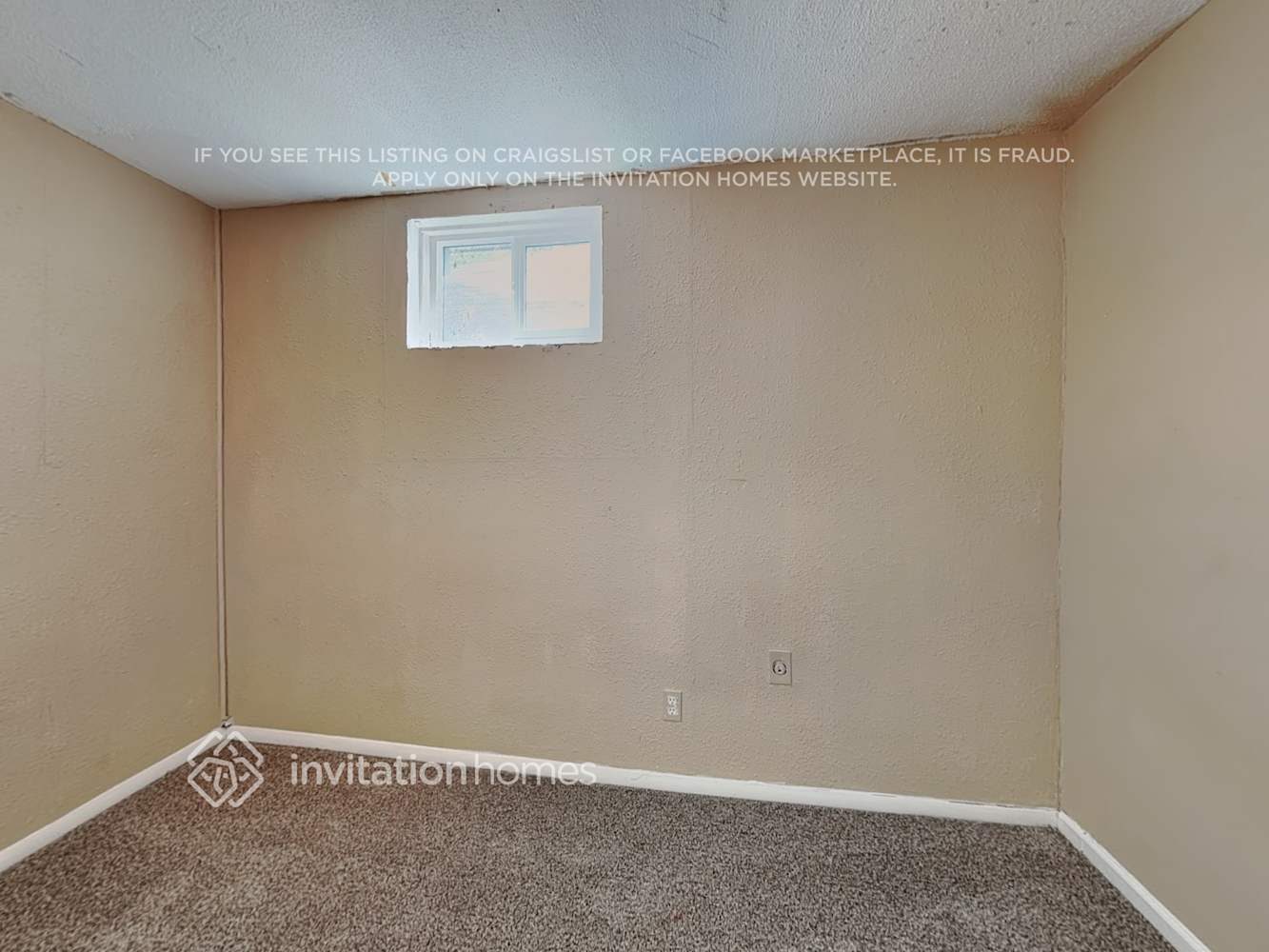 Building Photo - 5430 Crystal St