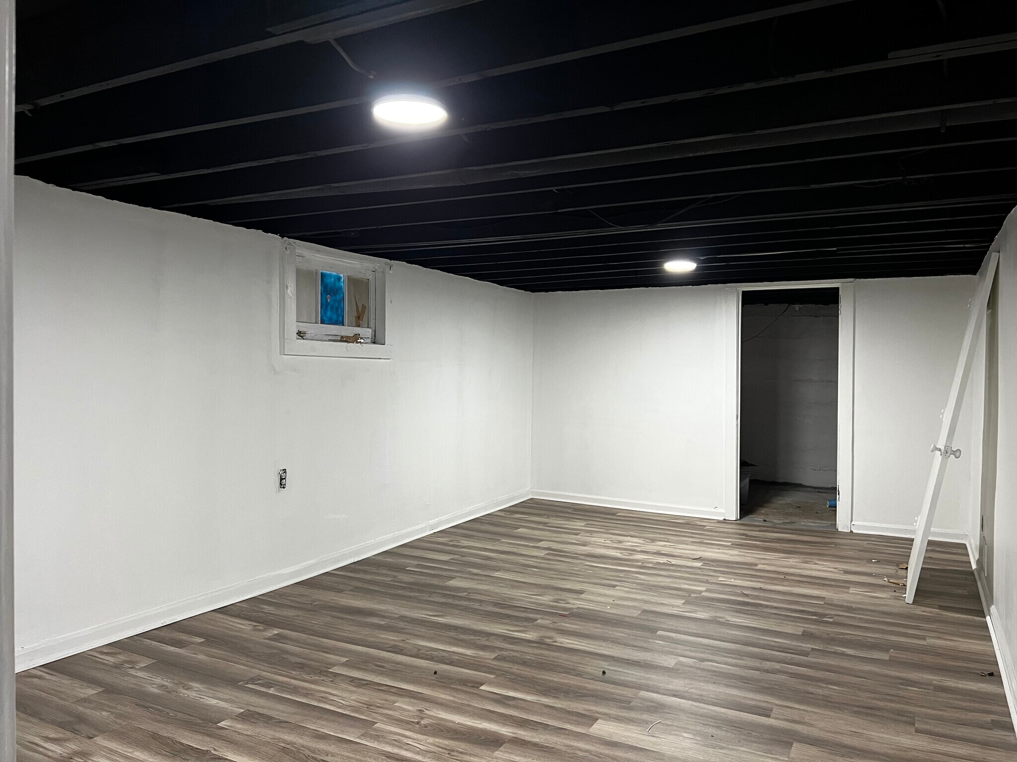 Building Photo - 2416 Sherry Rd