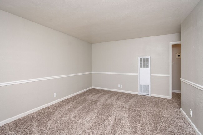 Interior Photo - McClatchy Hillside apartments