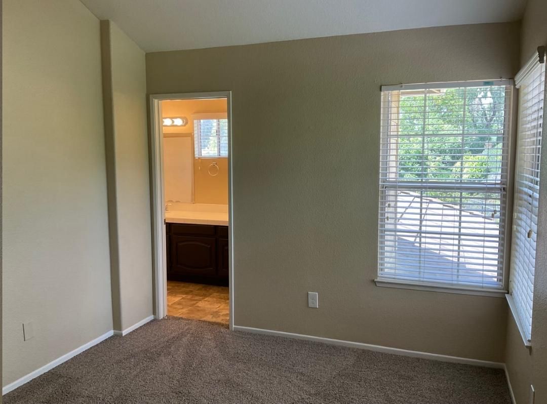 Building Photo - 31457 Corte Madera