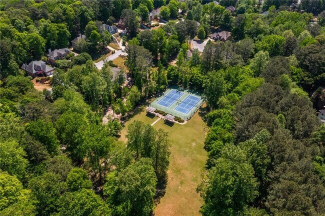 Building Photo - 5941 Wilbanks Dr