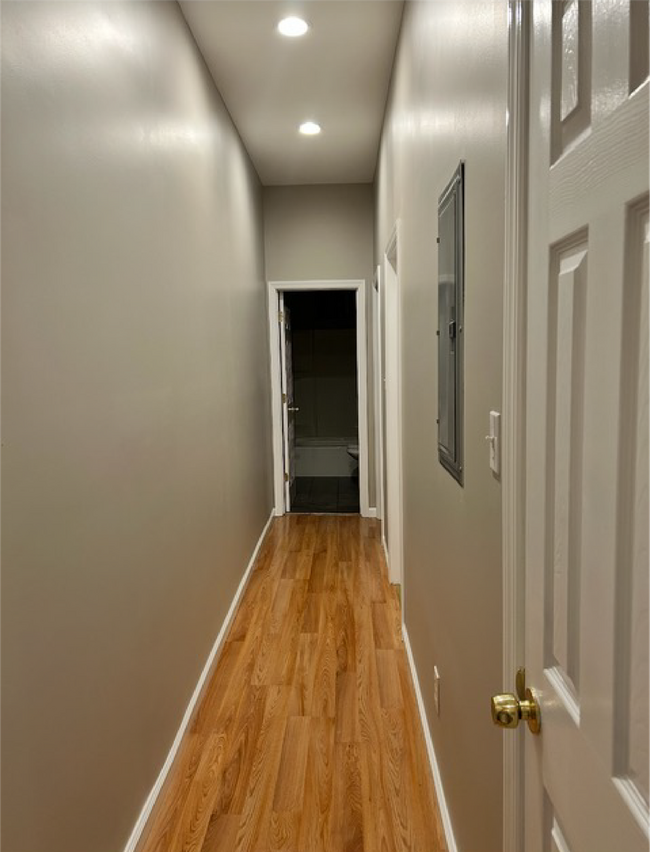 Building Photo - 2113 E Huntingdon St