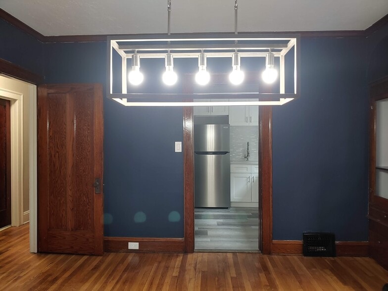 Dining Room - 2127 Bunts Rd