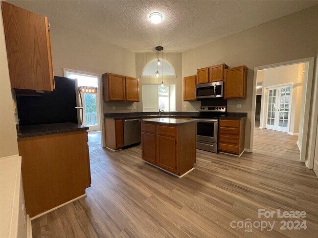 Building Photo - 8307 Belstead Brook Ct