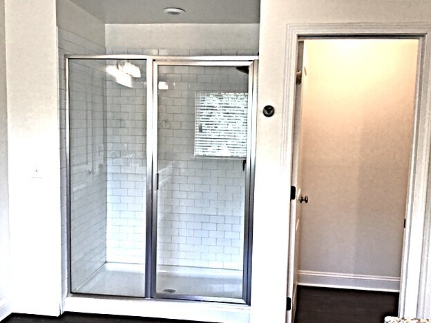 Building Photo - 1682 Weatherbrook Cir