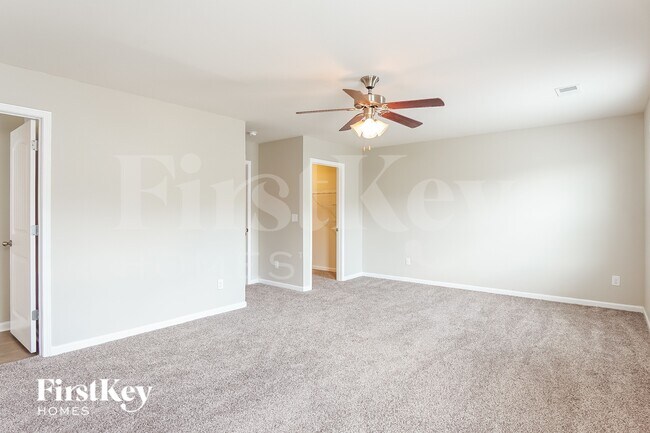 Building Photo - 134 Rosegate Dr