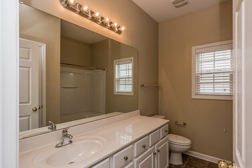 Building Photo - 13633 Porter Creek Rd