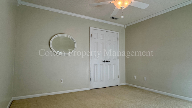 Building Photo - 3 BD/2 BA LUXURY GOLF COMMUNITY/$2,800 per...