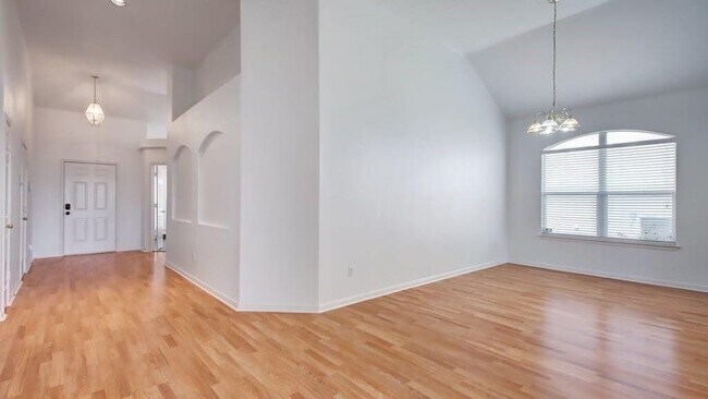 Building Photo - 11717 Dunfries Ln
