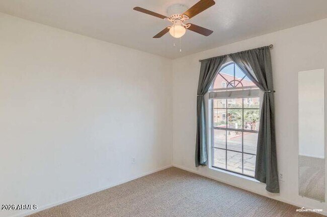 Building Photo - 1402 S Jentilly Ln