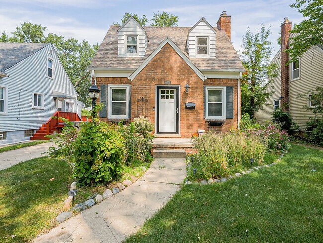 Building Photo - 21530 Olmstead St