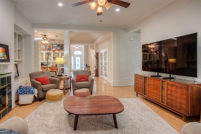 Building Photo - 134 Waters Edge