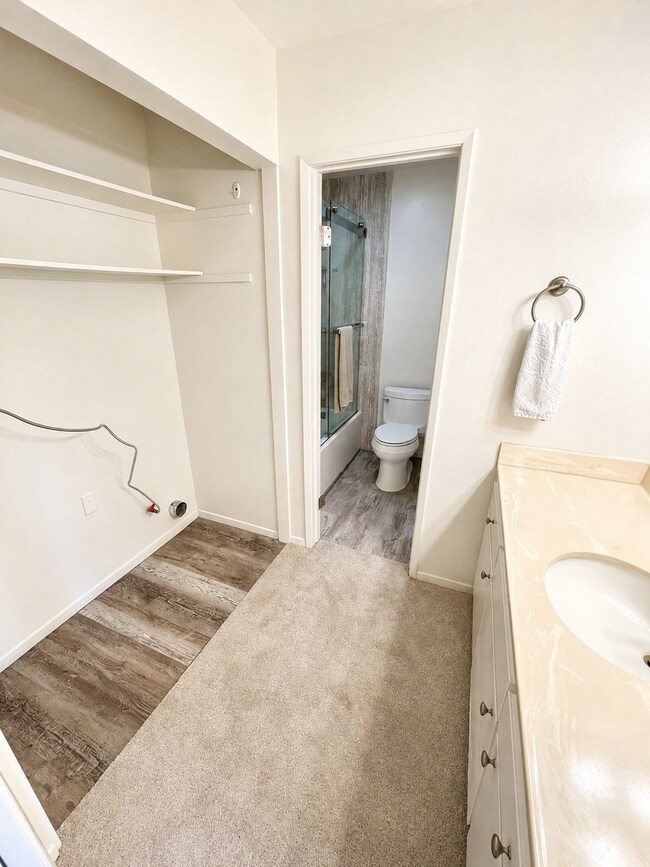 Building Photo - 3516 Windspun Dr