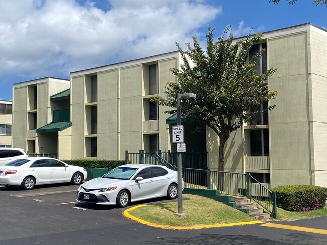 Building Photo - 025RIV