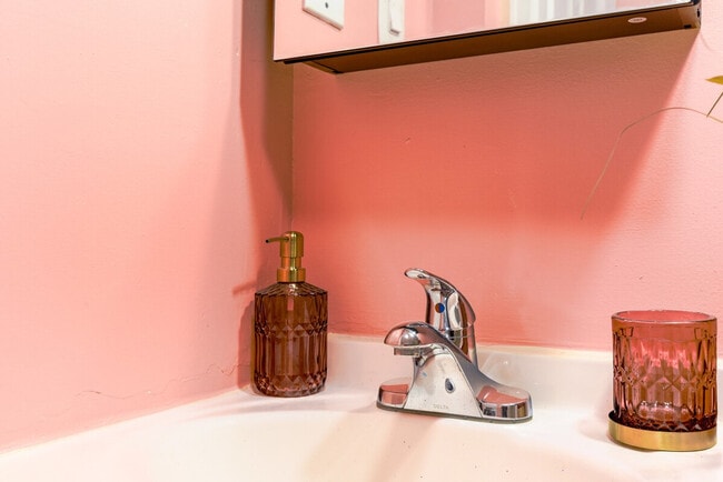 Building Photo - 4203 73rd Ave