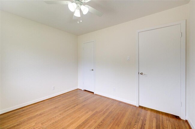 Building Photo - 10111 Fonville Dr
