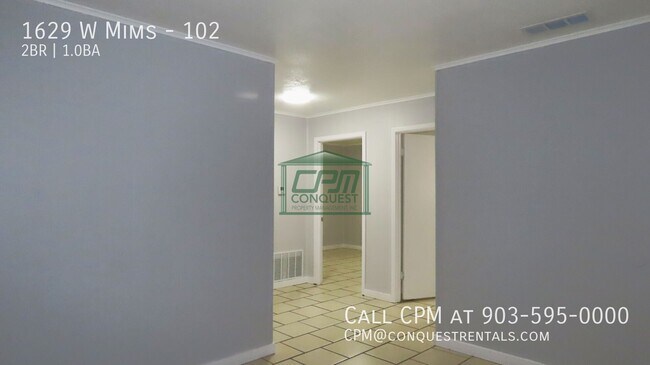 Building Photo - 1629 W Mims St