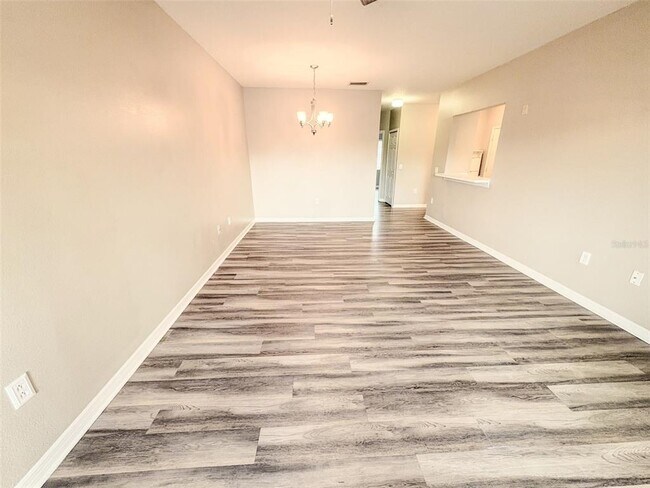 Building Photo - 6019 Portsdale Pl