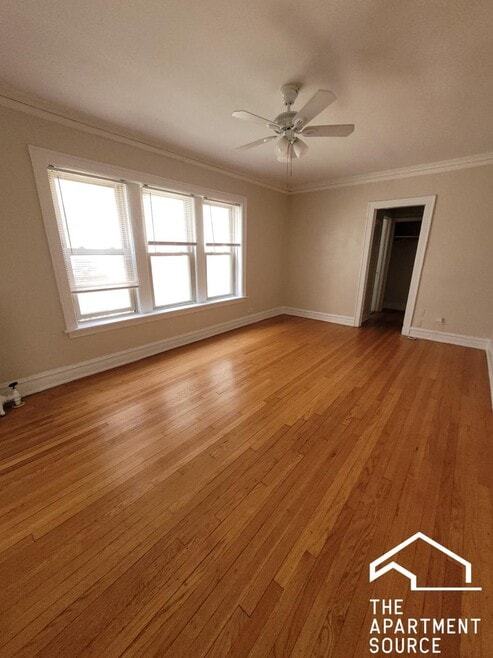 Building Photo - 1421 W Farwell Ave