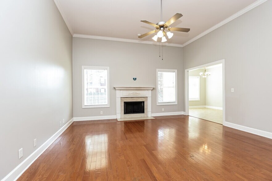 Building Photo - 1811 Potters Ct
